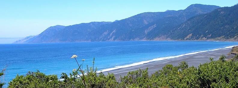 black sands shelter cove traseu de drumetie in california